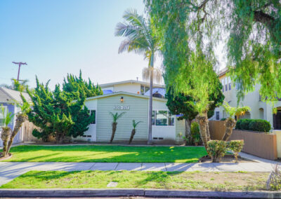 209-17 C Avenue 92118 | Coronado – 5 Units | $3,050,000 – Pending