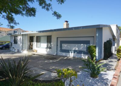 952 Agate St. 92109 | Pacific Beach – 6 Units | $3,000,000 – Sold